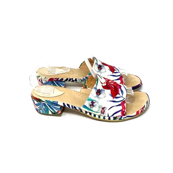 Ono Floral Sandals - Picture 3 of 8
